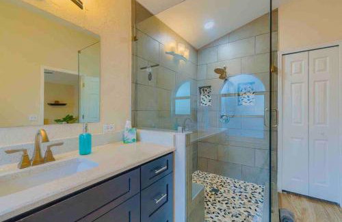 Spacious Home - Heated LED Pool & Ping Pong - Foto 28