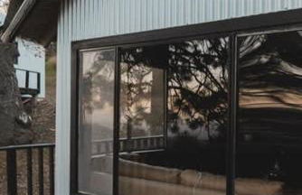 Secluded rustic 2-bedroom cabin at nature retreat - Photo 9