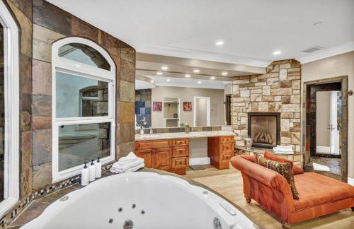 Secluded Boulder Groves Resort Getaway! - Foto 59