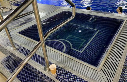 Fern Gully Lodge with Hot Tub - Spa Resort - Devon - Foto 28