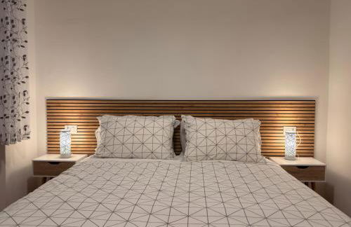 Historic Residence Downtown 2 Bedrooms & Private Parking - Foto 3