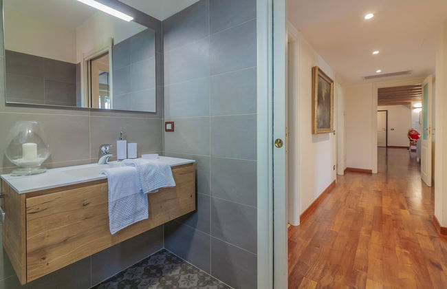 Aglaia Luxury Lake View - Photo 45