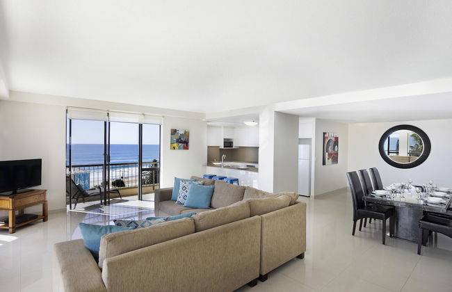 Paradise Centre Apartments - Photo 34