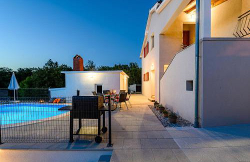 Holiday House Azur with a private pool - Foto 58