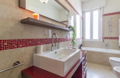 Charming Apartment In The City Center "Terrazza Sui Tetti" Con Parcheggio - Foto 23