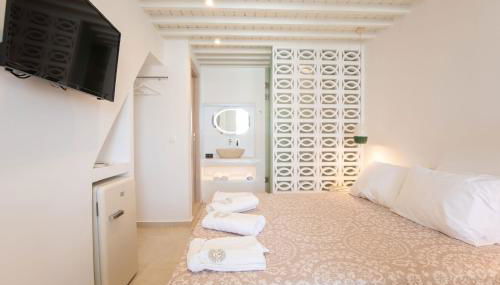 Mylos Suites - Photo 5