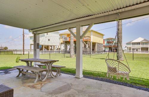 Walk to Terramar Beach! Home with Pool and Dock Access - Photo 23