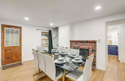 Updated Getaway with Sauna and Yard in Bloomsbury! - Foto 8