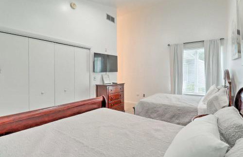 Pet-Friendly Dover Retreat with Yard and Pool Table - Foto 14