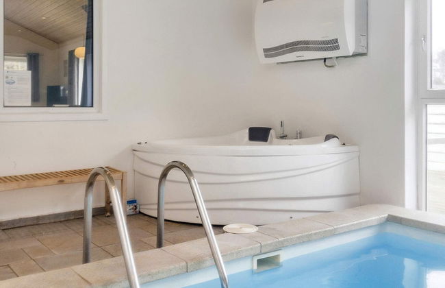 12 Person Holiday Home in Rodby - Foto 14