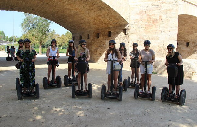 Unterhaltsame Segway-Tour in Valencia - Foto 11