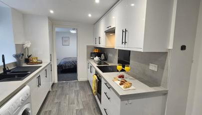 Modern, Spacious, Central 2-Bed Plymouth Apartment - Foto 5