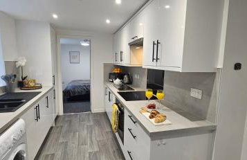 Modern, Spacious, Central 2-Bed Plymouth Apartment - Foto 5