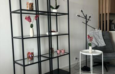 Towarowa Flowers Apartment, free parking, air-conditioning, self check-in 24h - Photo 7