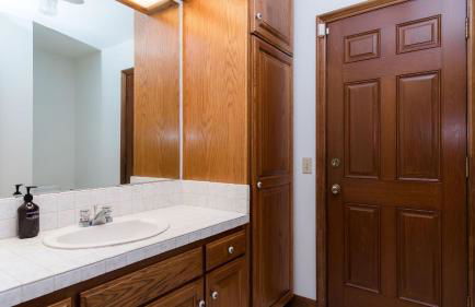 Cathedral by AvantStay Charming Secluded Estate w Sauna Pool Table Views of the Rolling Hills - Foto 33