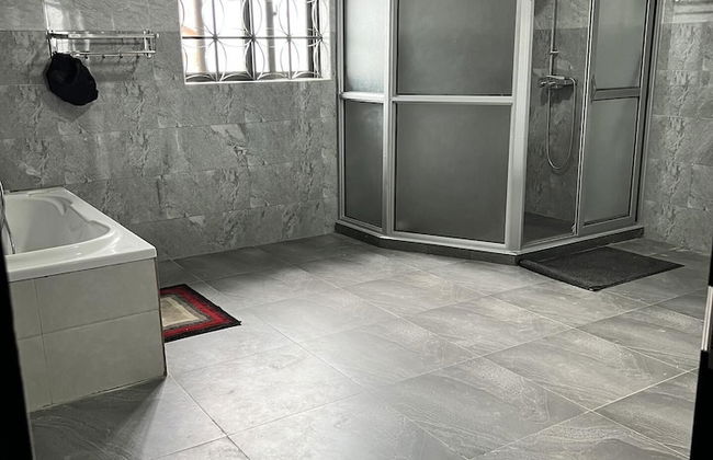 Inviting 9-bed Villa in Kampala - Foto 11