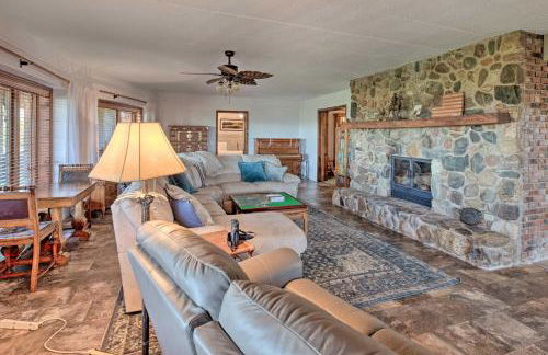 Spacious, Scenic Wagner Haven with River Access - Foto 4