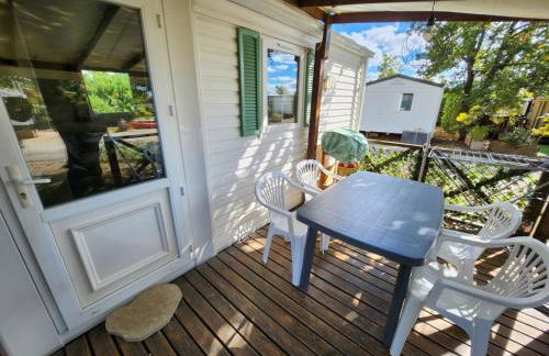 MOBIL HOME DANS CAMPING 3 etoiles GORGES DU VERDON CALME 4 PERS PLANCHA - Foto 7