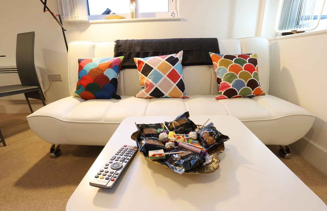 Mailbox Grand Central Prime Apartment- City View - Photo 17