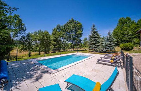 2 Bedroom Gorgeous Home In Frkasic - Photo 11