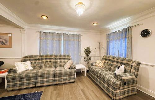 Entire Family-friendly 4 BR Cozy Unit , Metro walk - Foto 37