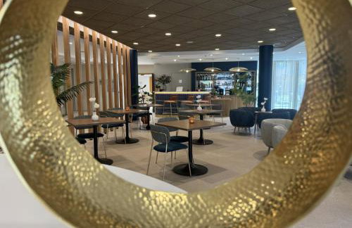 Les Belles Lettres - centre ville face à la Gare - 20 mn de Paris St Lazare - Foto 9