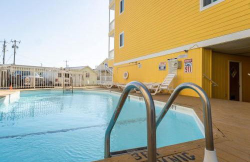 Beach Harbour 12 at The Carolina Beach Boardwalk - Photo 3