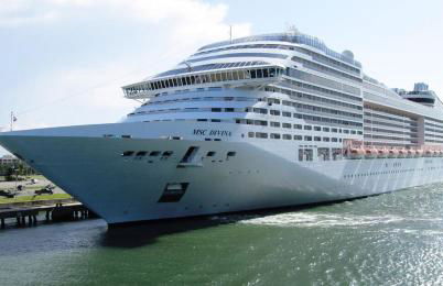 SAND CASTLE-Fun For Big Groups-Walk to Beach, Heated Pool, Lanai - Foto 40