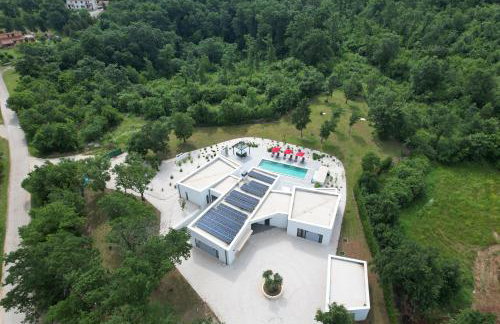 Villa Vines, Modern luxury in serene seclusion - Foto 1