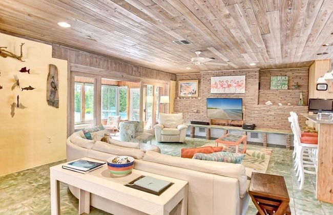 Baybarlyn 4 Bedroom Home by RedAwning - Foto 22