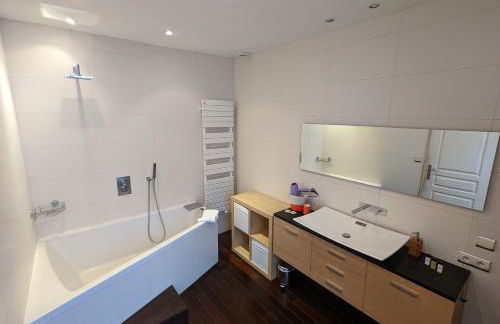 Charmante maison front de mer et centre ville - Photo 5