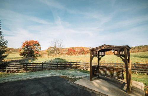 Majestic Home in Hocking wPool Jacuzzi Basketball - Foto 40