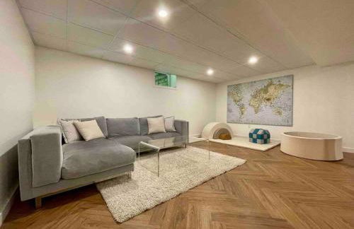 Catskills Delaware River Modern Colonial Getaway - Foto 9