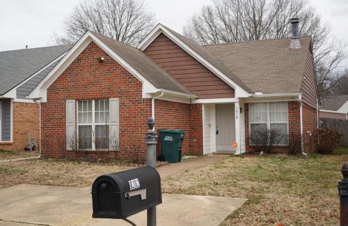 Modern and Cozy 3BR Memphis with Jetted Tub - Foto 50