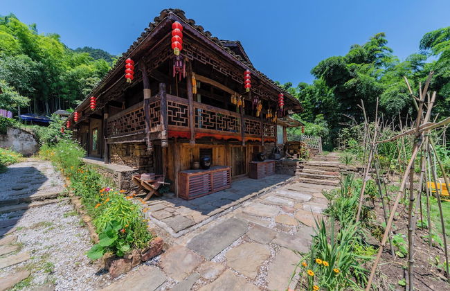 Glass Inn - Photo 18