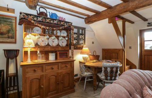 Hoarders Cottage - Foto 8