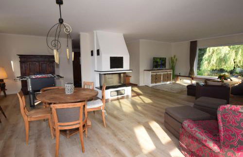 Landhaus Hideaway mit Aussenpool, Sauna und Kamin - Foto 17