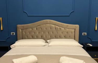 Apartment 11 - Photo 3