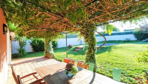 Casa da Glicia, una casa con piscina privada, para disfrutar y relajarse - Photo 4, Garden, Garden view