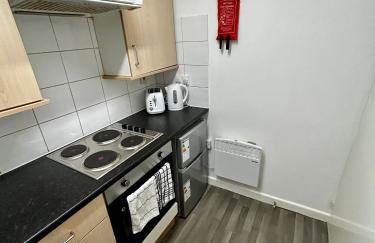 Bradford Service accommodation - Photo 9