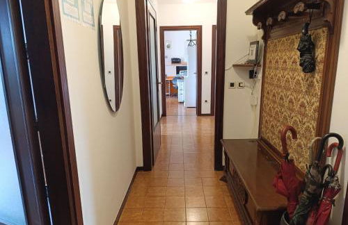 Three Rooms With Whirlpool Bath - Photo 16