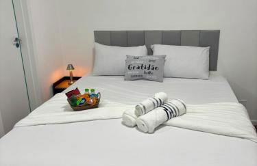 Studio Home Office Completo Cama Queen e Ar Condicionado Vista Panorâmica - Foto 40