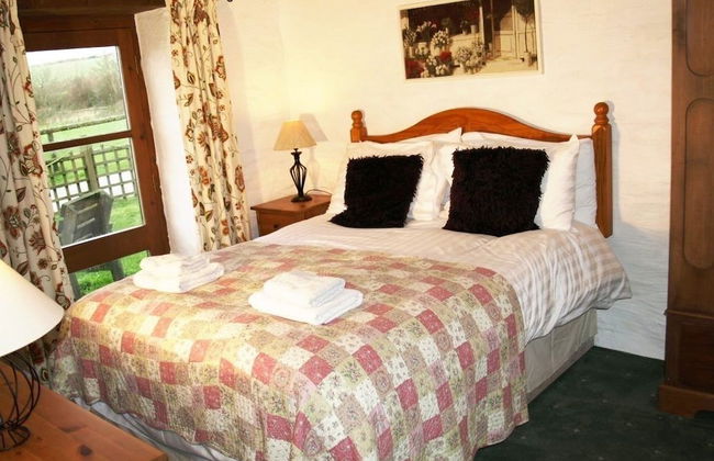 Polean Farm Cottages - Photo 12