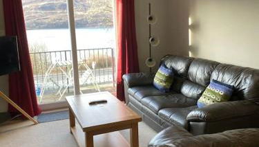 Fassifern. 1st Floor Apartment with Loch View - Foto 1