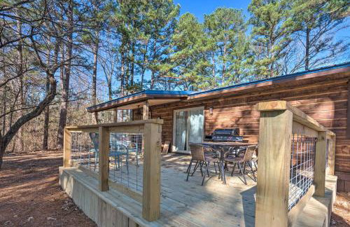 Updated Cabin with Fire Pit 2 Mi to UTV and Hike - Foto 23