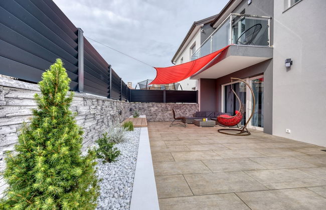 Peaceful Blooming Villa With Pool - Foto 34