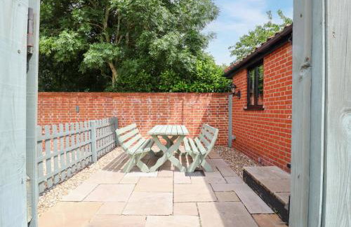 The Golden Cross - Photo 26