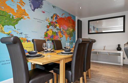 Contractors Dream~POOL TABLE~Close to Luton Airport~Three Double Bedrooms - Foto 35