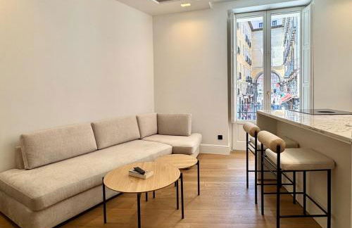 Charming Plaza Mayor Views & Top location - Photo 3