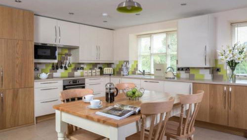 2 Bed House - Sleeps 4 - Fishing - Parking - Patio - Foto 3